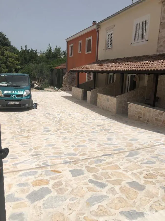 Apartments Tonka Zadar